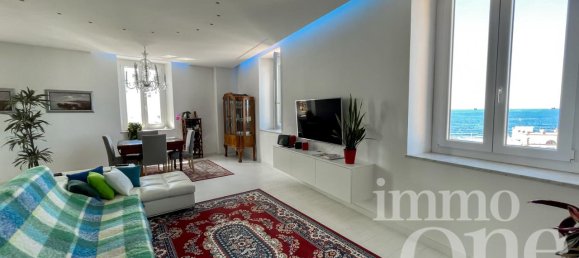 8-salle Appartement à Livorno, Italy No. 170239 9