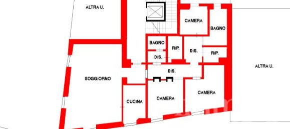 8-salle Appartement à Livorno, Italy No. 170239 33