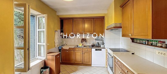 8-Zimmer Haus in Charnay-les-Macon, France, Nr. 361285 11