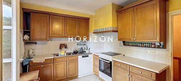 8-Zimmer Haus in Charnay-les-Macon, France, Nr. 361285 12