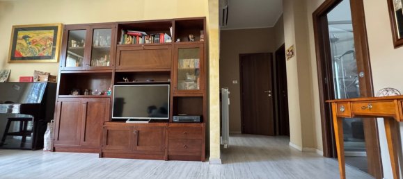 4 rooms Apartment in Pescara, Italy No. 26937 5
