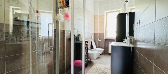 4 rooms Apartment in Pescara, Italy No. 26937 10