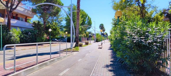 4 rooms Apartment in Pescara, Italy No. 26937 17