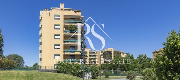 6-salle Appartement à Pioltello, Italy No. 2566 46