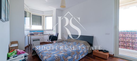 6-salle Appartement à Pioltello, Italy No. 2566 13