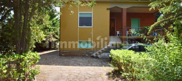 2 Schlafzimmer Haus in Suvereto, Italy, Nr. 77059 11