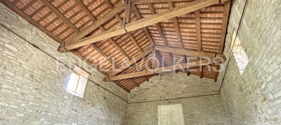 قطعة أرض في Montelparo, Italy 330متر مربع رقم 132075 8