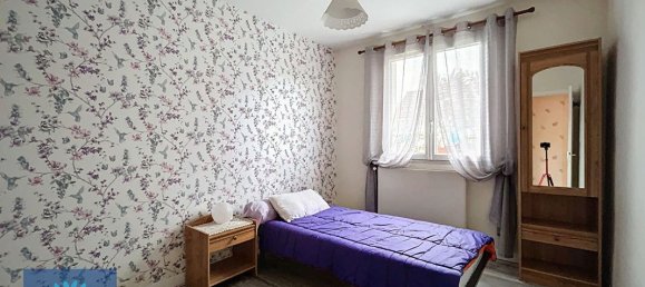 2 bedrooms House in Evry, France No. 166439 9