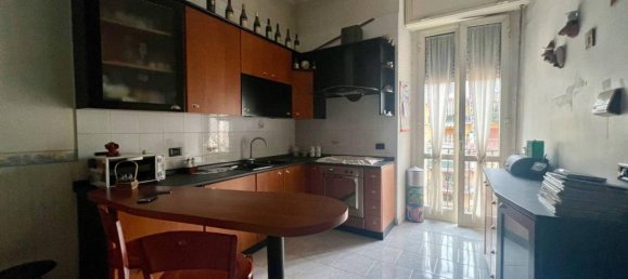 2 rooms Apartment in Naples, Italy No. 32589 7