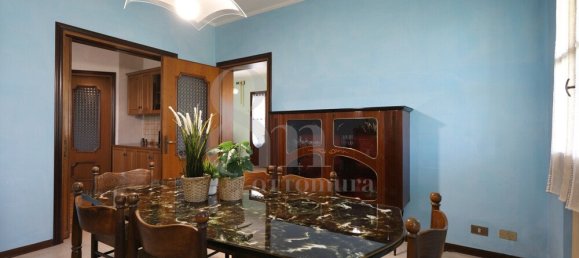 4 bedrooms Villa in Pontelongo, Italy No. 276951 8