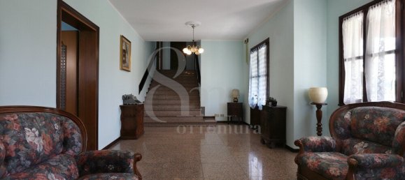 4 bedrooms Villa in Pontelongo, Italy No. 276951 4