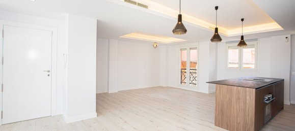 3 chambres Penthouse à Marbella, Spain No. 147702 9