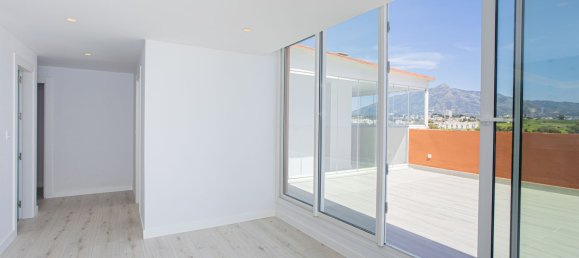 3 chambres Penthouse à Marbella, Spain No. 147702 18