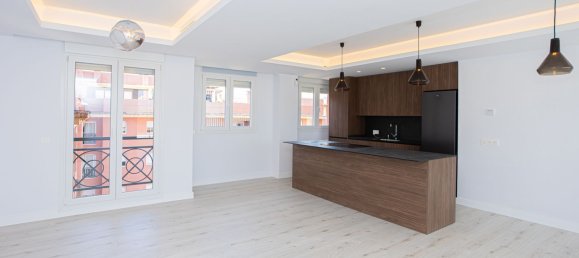 3 chambres Penthouse à Marbella, Spain No. 147702 5