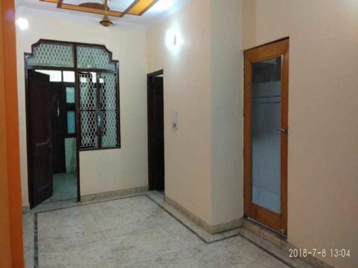 2 chambres Maison à Ghaziabad, India No. 47331