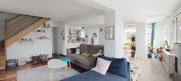 4 bedrooms House in Ille-et-Vilaine, France No. 195414 3