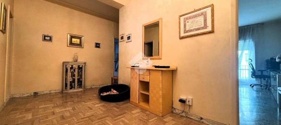 2 Schlafzimmer Wohnung in Molfetta, Italy, Nr. 301866 8
