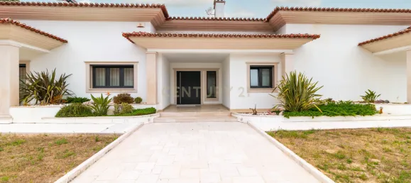 5 bedrooms Villa in Maceira, Portugal No. 144797 2