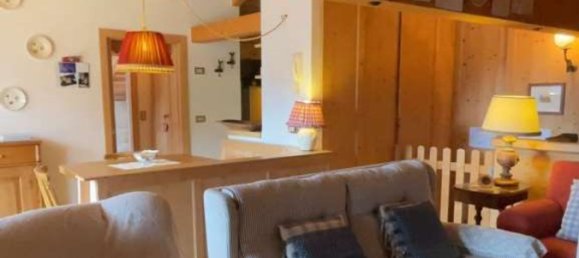 Квартира с 6 комнатами в Рабби, Италия № 81926 5