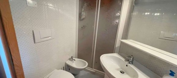 Квартира с 6 комнатами в Рабби, Италия № 81926 24