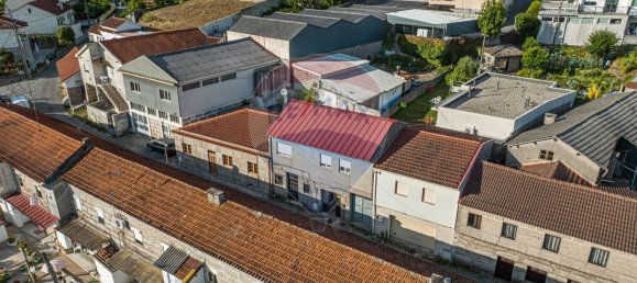 2 bedrooms House in Guimaraes, Portugal No. 32422 2