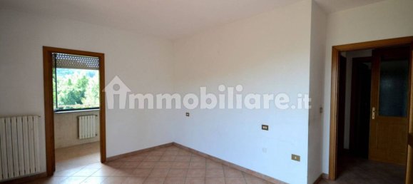 2 Schlafzimmer Wohnung in Ficulle, Italy, Nr. 351775 20