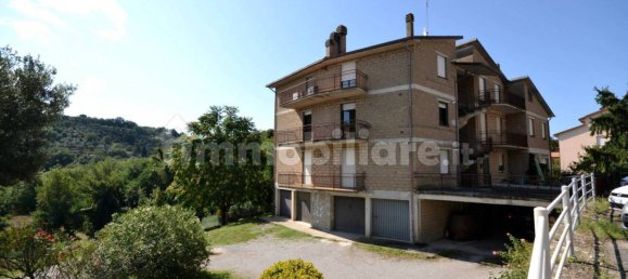 2 Schlafzimmer Wohnung in Ficulle, Italy, Nr. 351775 28