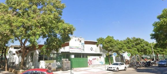100m² Commercial property in Malaga, Spain No. 169049 4