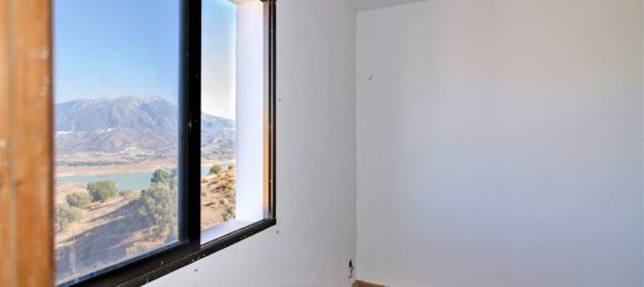 12 Schlafzimmer Villa in Vinuela, Spain, Nr. 128538 30