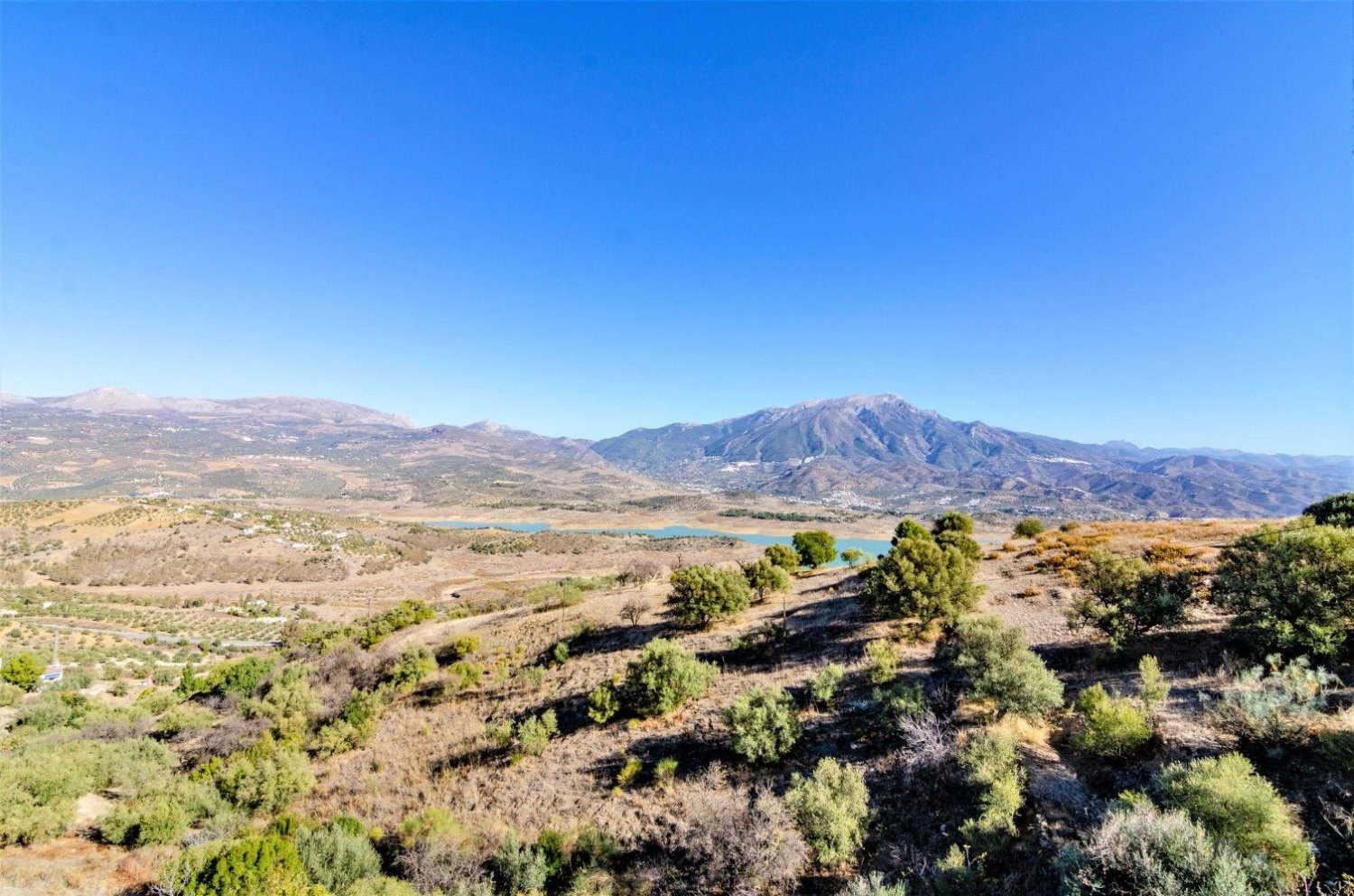 Villa de 4 dormitorios en Dehesa De Campoamor, Spain No. 128538