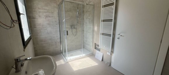 4 rooms Apartment in Legnago, Italy No. 91402 13