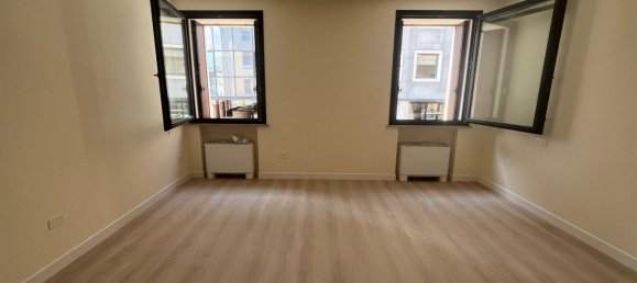 4 rooms Apartment in Legnago, Italy No. 91402 8