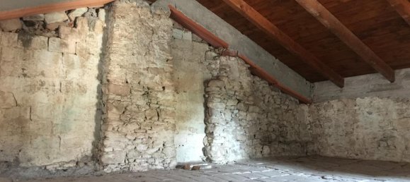3 rooms House in Traversetolo, Italy No. 161534 8
