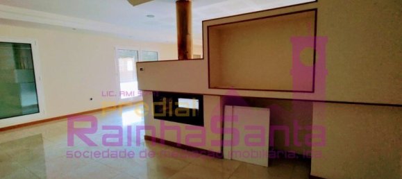 6 bedrooms Villa in Leiria, Portugal No. 152745 4