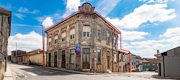 Edificio en Valbom, Portugal 322 m² No. 45107 36