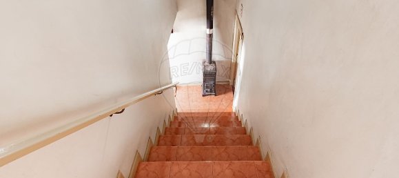 Edificio en Valbom, Portugal 322 m² No. 45107 8