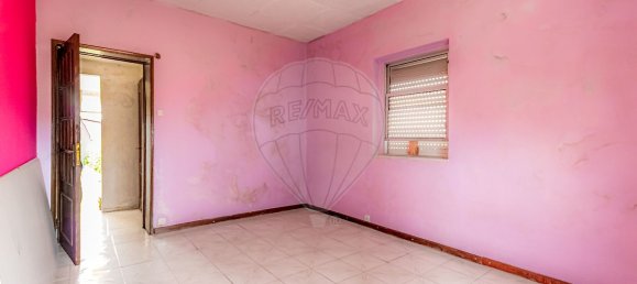 Edificio en Valbom, Portugal 322 m² No. 45107 21