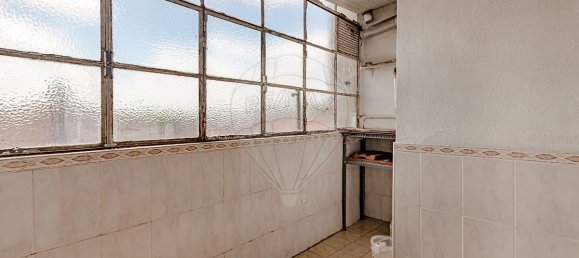 Edificio en Valbom, Portugal 322 m² No. 45107 22