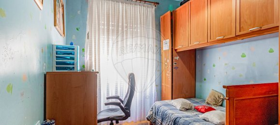 Edificio en Valbom, Portugal 322 m² No. 45107 9