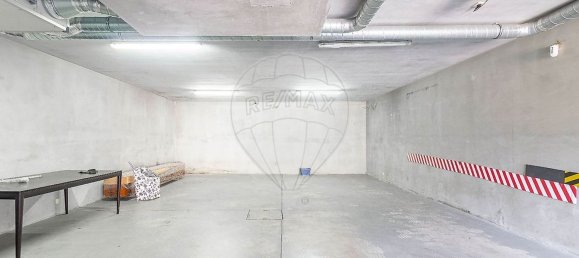 4 bedrooms House in Porto, Portugal No. 186503 30