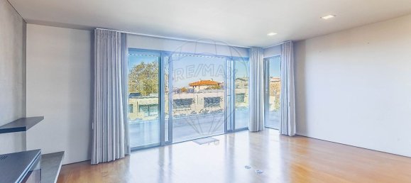 4 bedrooms House in Porto, Portugal No. 186503 22