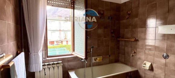 Квартира с 3 комнатами в Альбино, Италия № 191076 14