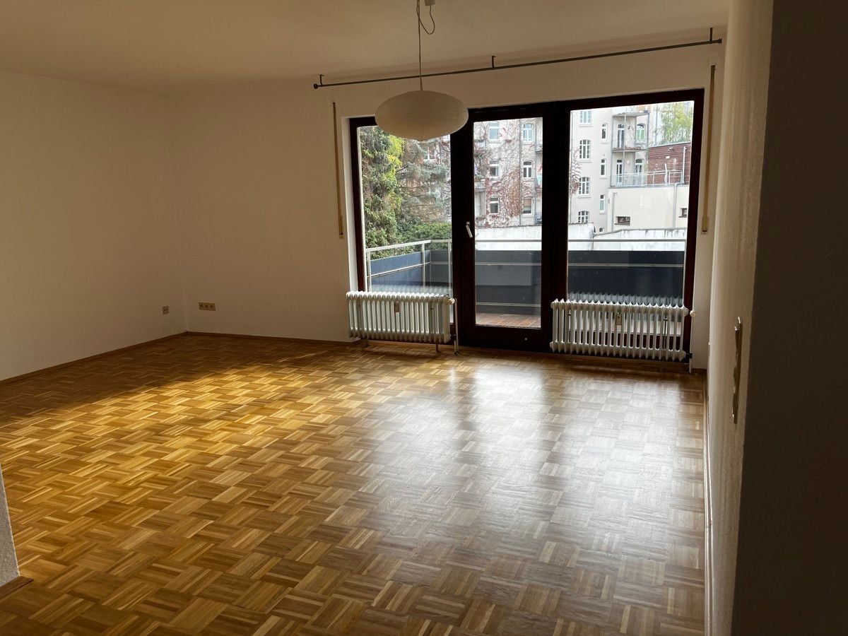 3 rooms Apartment in Hesse, Germany No. 210341