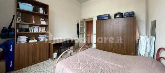 4 bedrooms Apartment in Pisa, Italy No. 142260 2