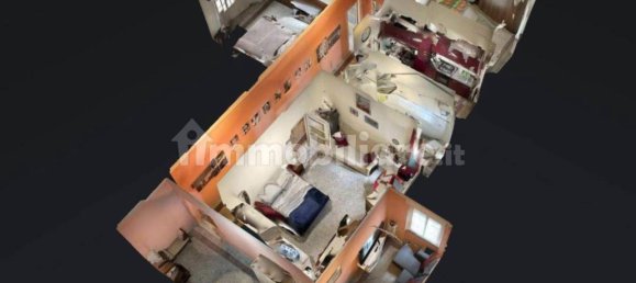 4 bedrooms Apartment in Pisa, Italy No. 142260 8