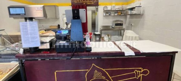 80m² Commercial property in Bologna, Italy No. 350728 3