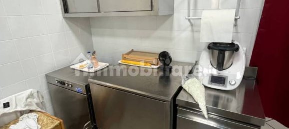 80m² Commercial property in Bologna, Italy No. 350728 9