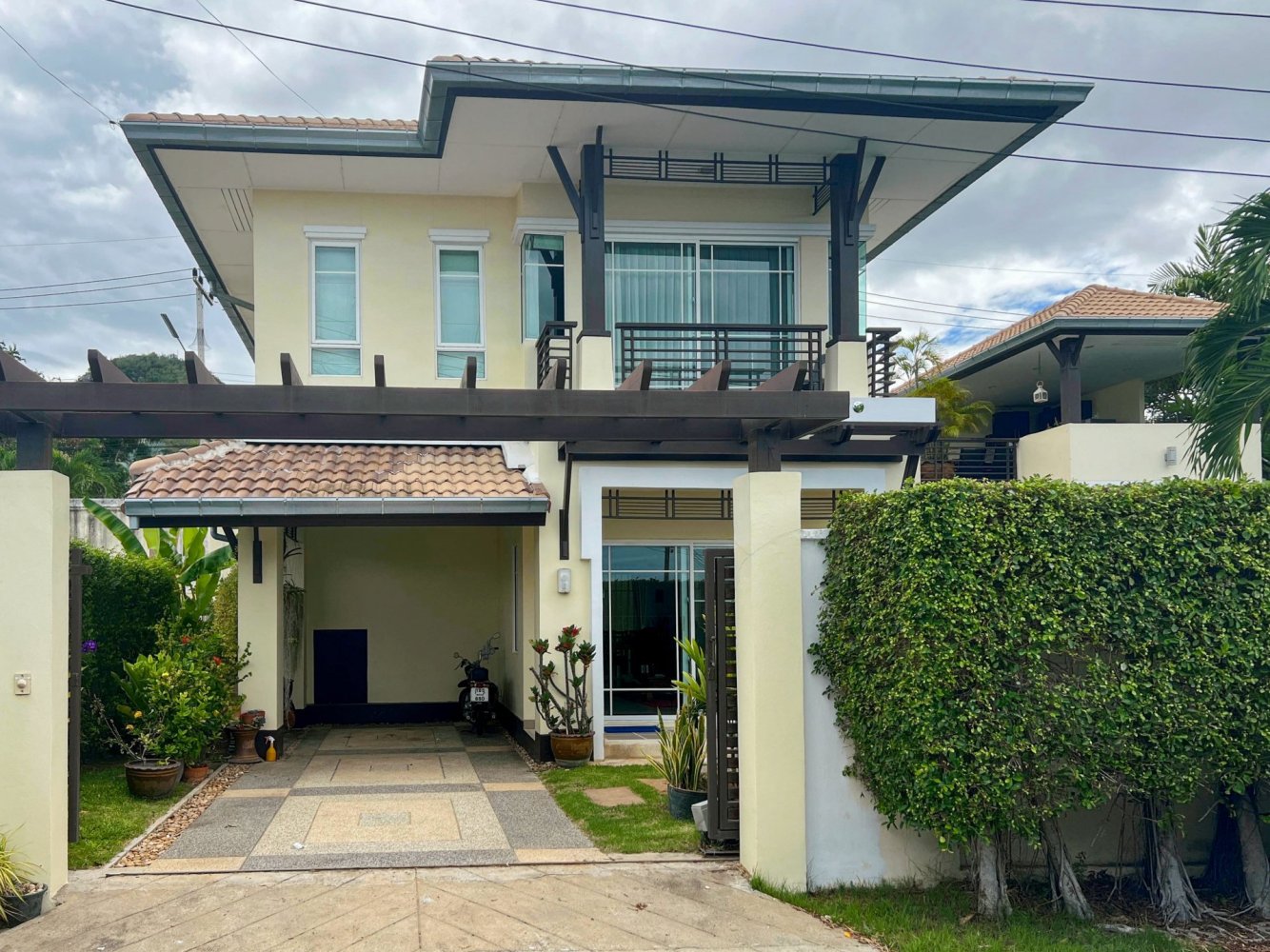 4 غرف نوم مقهى / مطعم في Hua Hin, Thailand رقم 9209