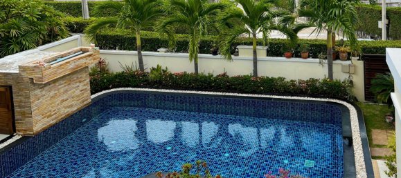 4 غرف نوم مقهى / مطعم في Hua Hin, Thailand رقم 9209 6