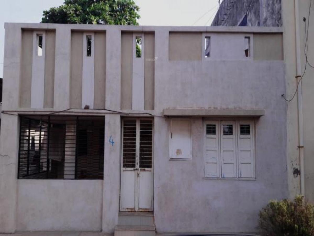 3 bedrooms House in Amdavad, India No. 22218
